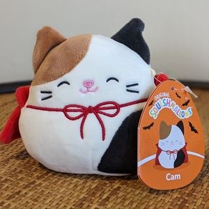 Cam Vampire Cat 5" Squishmallow